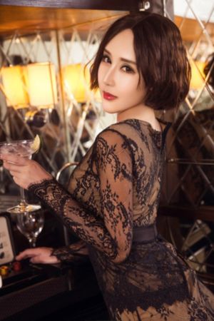 精品伊人久久久久7777人_HD高清完整版播放