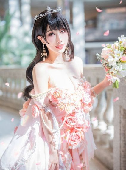精品美女高跟凉鞋玉脚视频_超清免费观看