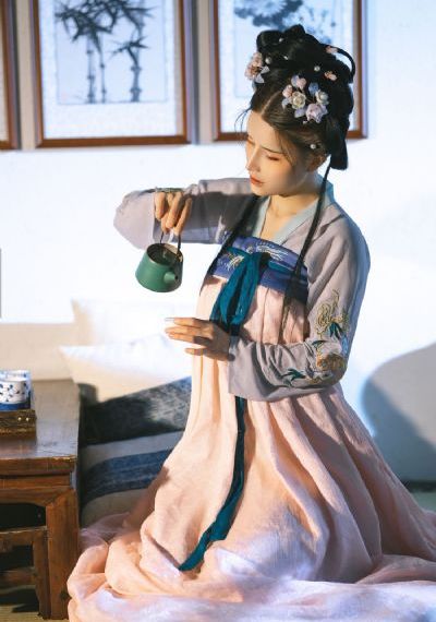 亚洲欧美图片在线观看_剧情片在线手机播放